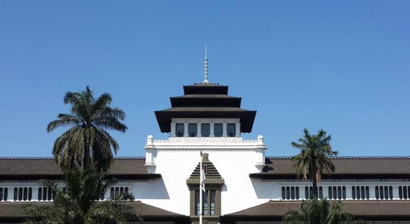 Amaris Hotel Cimanuk Bandung Dış mekan fotoğraf